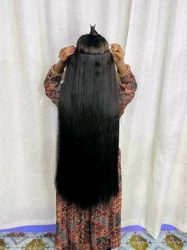৪০” লং ৫ ক্লিপ হেয়ার এক্সটেনশন
